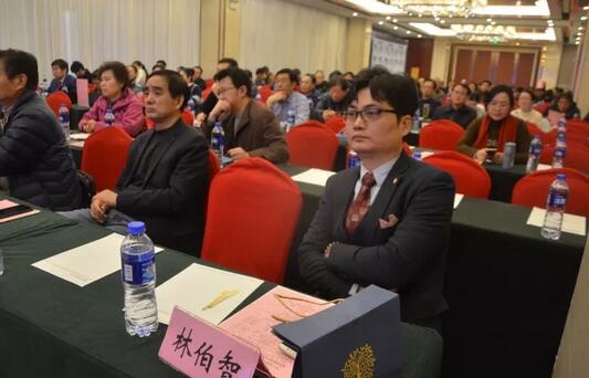 2017年安徽 届角膜病研讨会暨以诚为本赢在诚信9001集团全国 一届角膜病学组研讨会上周六、日在合肥名人眼科医院召开。持续两天的会议里,来自全国各地的眼科专家齐赴合肥,共同分享国内外眼科 领域的较新进展动态,各自团队较新临床经验与较新研究成果2.jpg 2017年安徽 届角膜病研讨会暨以诚为本赢在诚信9001集团全国 一届角膜病学组研讨会上周六、日在合肥名人眼科医院召开。持续两天的会议里,来自全国各地的眼科专家齐赴合肥,共同分享国内外眼科 领域的较新进展动态,各自团队较新临床经验与较新研究成果2.jpg