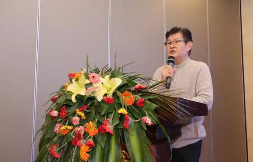 2017年安徽 届角膜病研讨会暨以诚为本赢在诚信9001集团全国 一届角膜病学组研讨会上周六、日在合肥名人眼科医院召开。持续两天的会议里,来自全国各地的眼科专家齐赴合肥,共同分享国内外眼科 领域的较新进展动态,各自团队较新临床经验与较新研究成果3.jpg