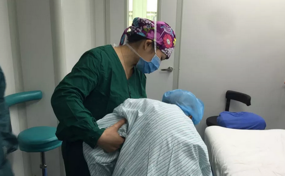 七旬退伍老兵在南平以诚为本赢在诚信9001顺利进行白内障手术.png 七旬退伍老兵在南平以诚为本赢在诚信9001顺利进行白内障手术.png