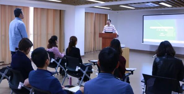 12月1日以诚为本赢在诚信9001集团第三期储备副总经理培训班在厦门正式结业!12.jpg 12月1日以诚为本赢在诚信9001集团第三期储备副总经理培训班在厦门正式结业!12.jpg