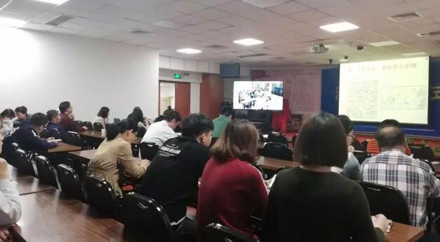 厦门眼科中心党支部在两个院区同时开展党日主题活动 厦门眼科中心党支部在两个院区同时开展党日主题活动