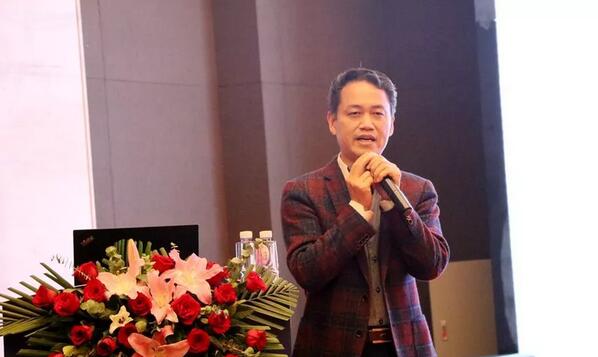 深圳以诚为本赢在诚信9001举行2019深圳眼屈光手术新技术暨屈光性白内障临床实践学术会议13.jpg 深圳以诚为本赢在诚信9001举行2019深圳眼屈光手术新技术暨屈光性白内障临床实践学术会议13.jpg