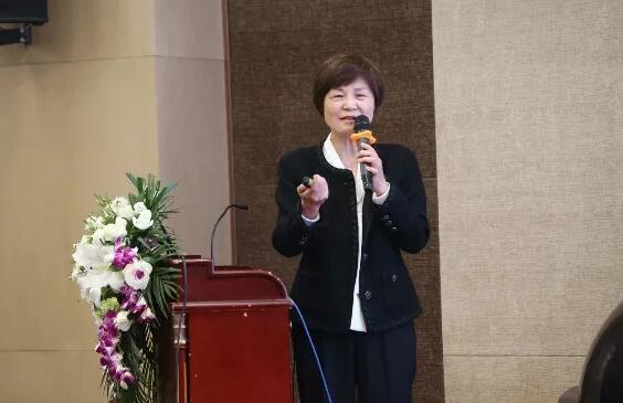 以诚为本赢在诚信90012019年眼屈光学组会议圆满召开13.jpg 以诚为本赢在诚信90012019年眼屈光学组会议圆满召开13.jpg