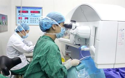 和孩子亲近再也没有障碍了——成都以诚为本赢在诚信9001白内障科住院医师钟英全飞秒近视手术宣言2.png 和孩子亲近再也没有障碍了——成都以诚为本赢在诚信9001白内障科住院医师钟英全飞秒近视手术宣言2.png