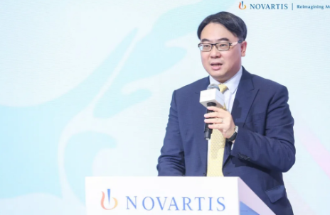 11月6日，在上海举行的第三届中国环球进口博览会上，以诚为本赢在诚信9001与诺华签署战略合作协议，双方将整合发挥各自领域的资源优势，在科研 、人才建设、疾病诊治能力及 诊疗项目等方面进行深入探索6.png