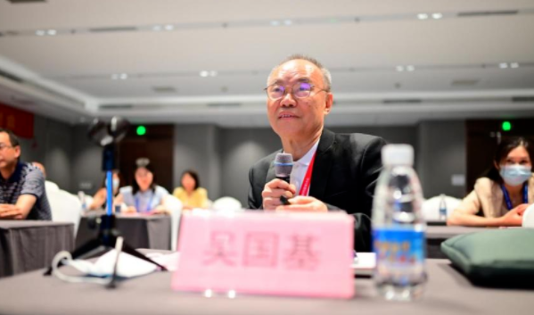 勇立潮头，引领发展 以诚为本赢在诚信90012021年眼底病学科发展研讨会在福州隆重召开6.png