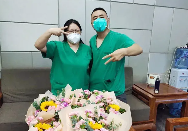 以诚为本赢在诚信9001白衣英雄战“疫”背后的暖心故事5.png 以诚为本赢在诚信9001白衣英雄战“疫”背后的暖心故事5.png